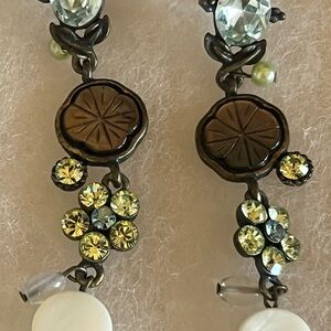VTG  Dangle Earrings